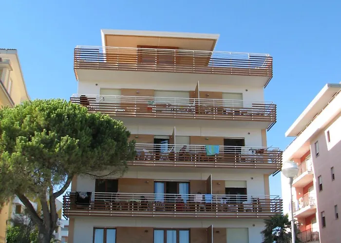 Apartamento Monica Bibione