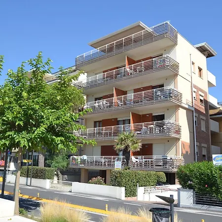 Monica Appartement *